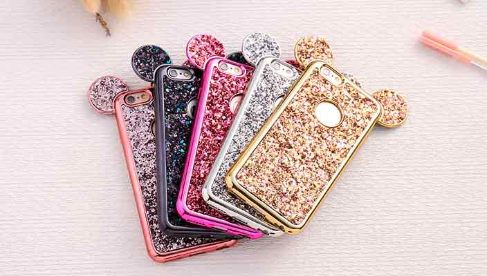 Чехол для телефона: выбираем форму и материал