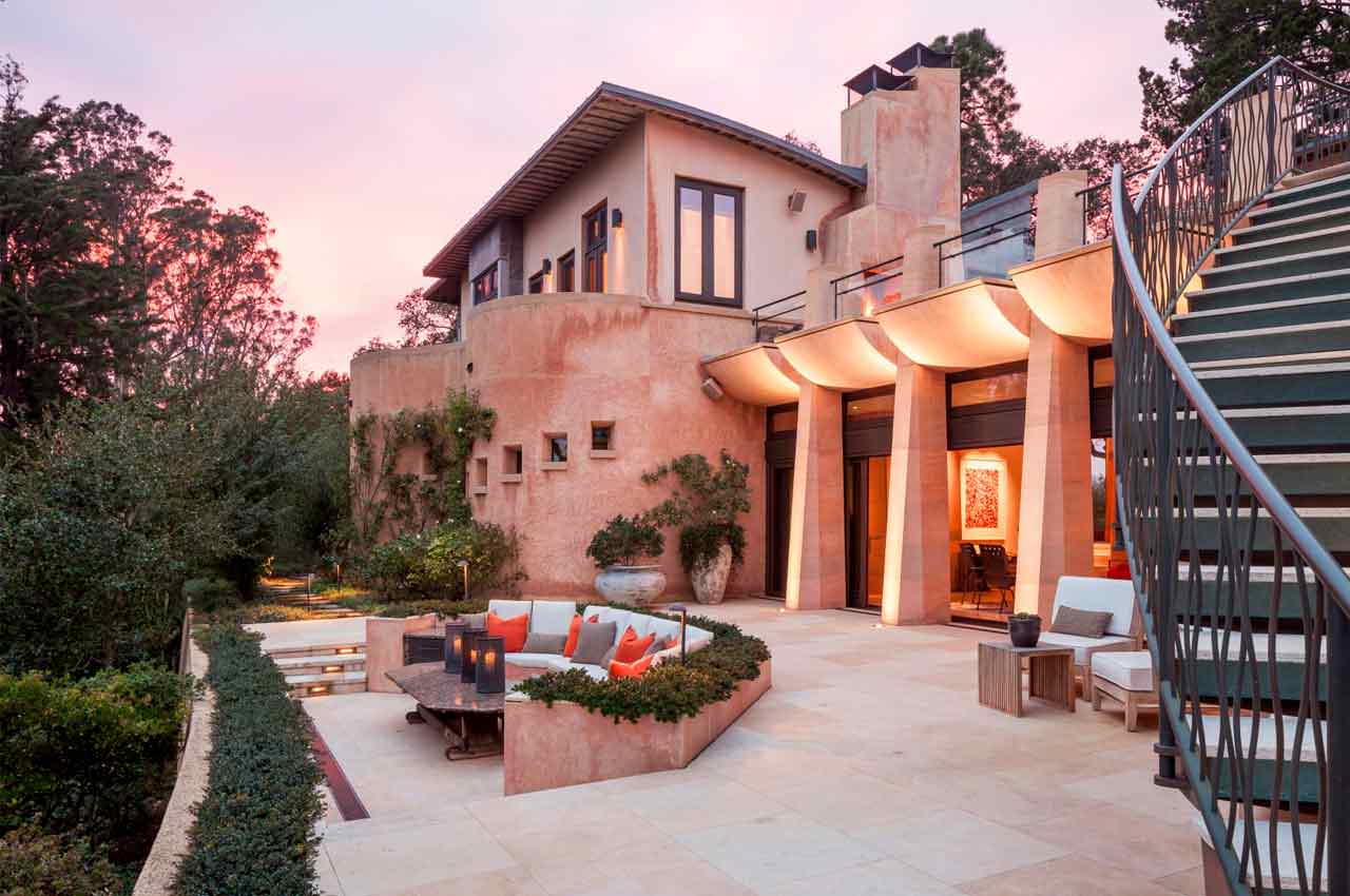 Миллиардер Адам Нейман продает дом в Калифорнии | фото и цена