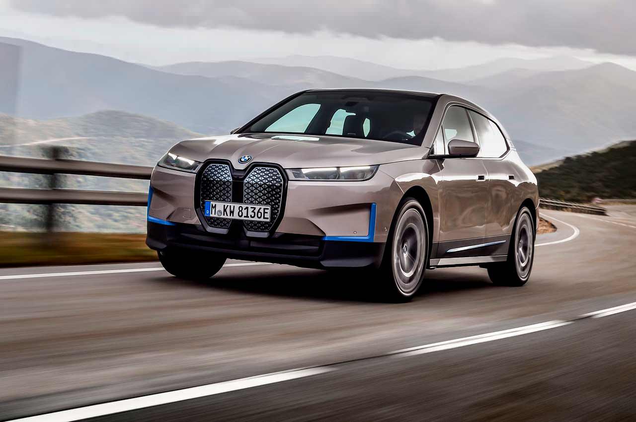 BMW iX: первый серийный электро-кроссовер из Баварии официально