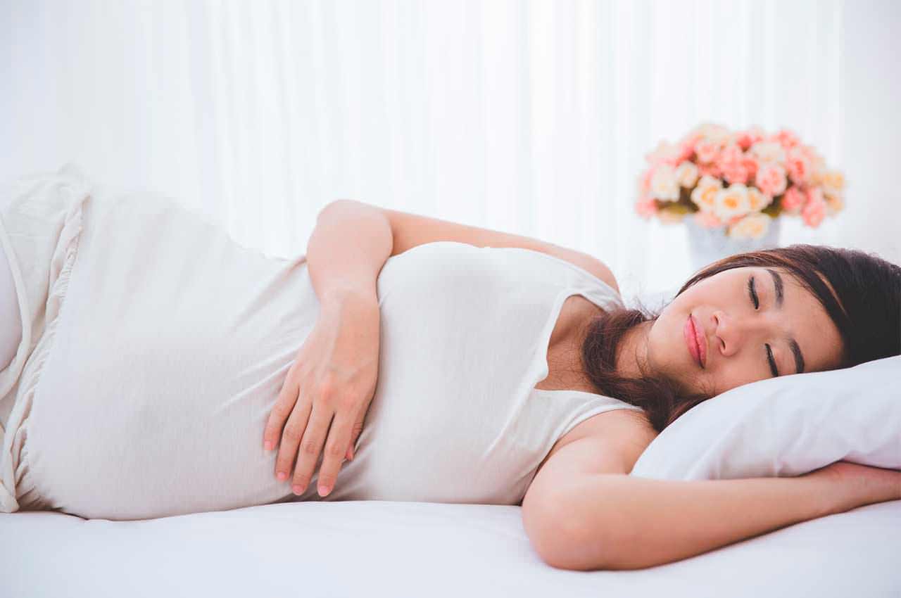 Матрас при беременности: нюансы правильного выбора на кровать