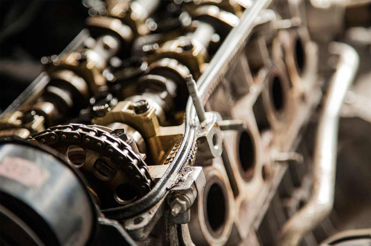 Защита двигателя от компании Кольчуга. Преимущества защиты