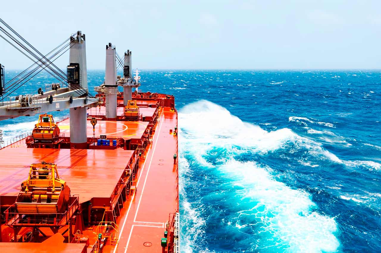 Чем выполняют перевозку сыпучих навалочных грузов по морю