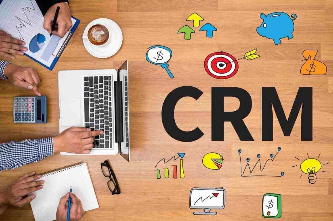 CRM-система: польза для развития бизнеса