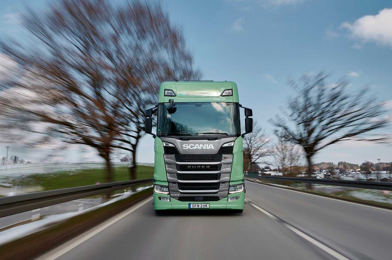 Разработчики Scania смогли существенно увеличить запас хода для своих грузовиков