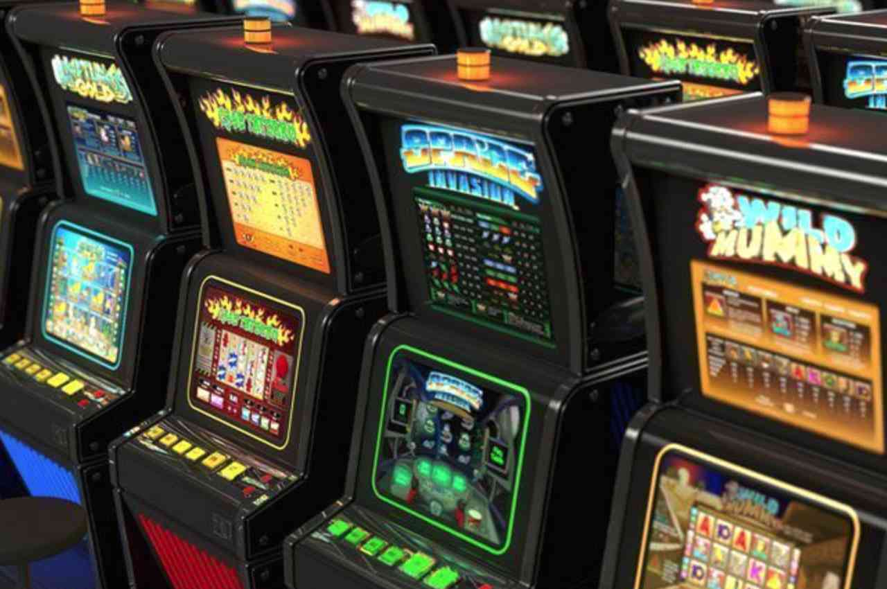 Google и Apple против нелегальных клубов в интернете