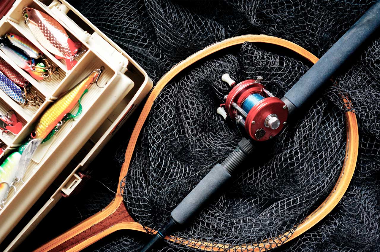 Рыбак рыбака узнает по спиннингу. Как правильно его выбрать
