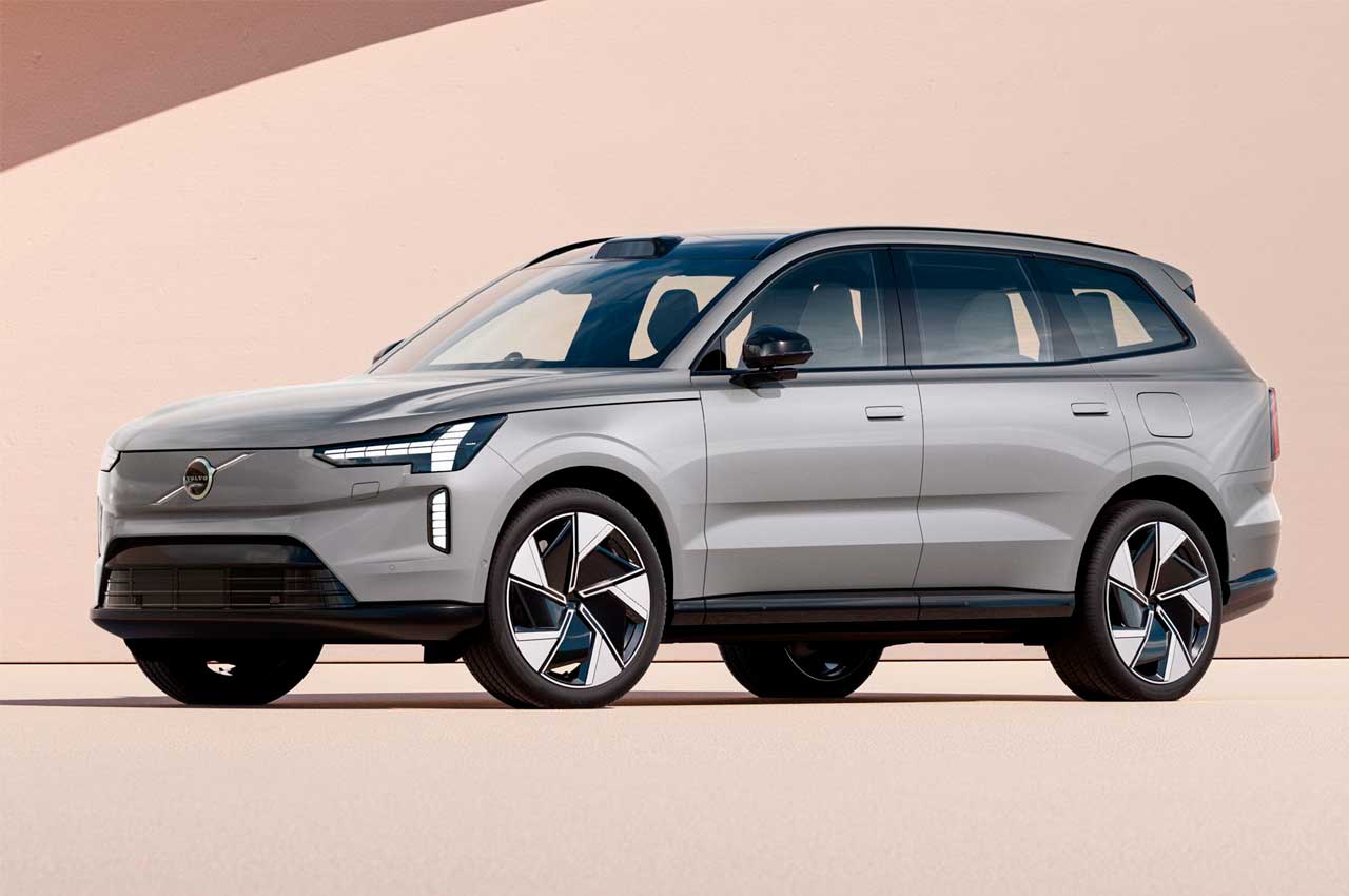 Volvo випустила флагманський електромобіль EX90. Це кросовер