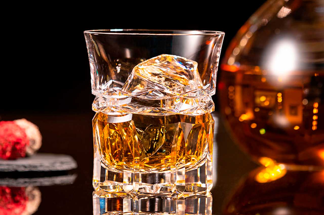 За что платят дорого или как объясняется цена элитных бокалов