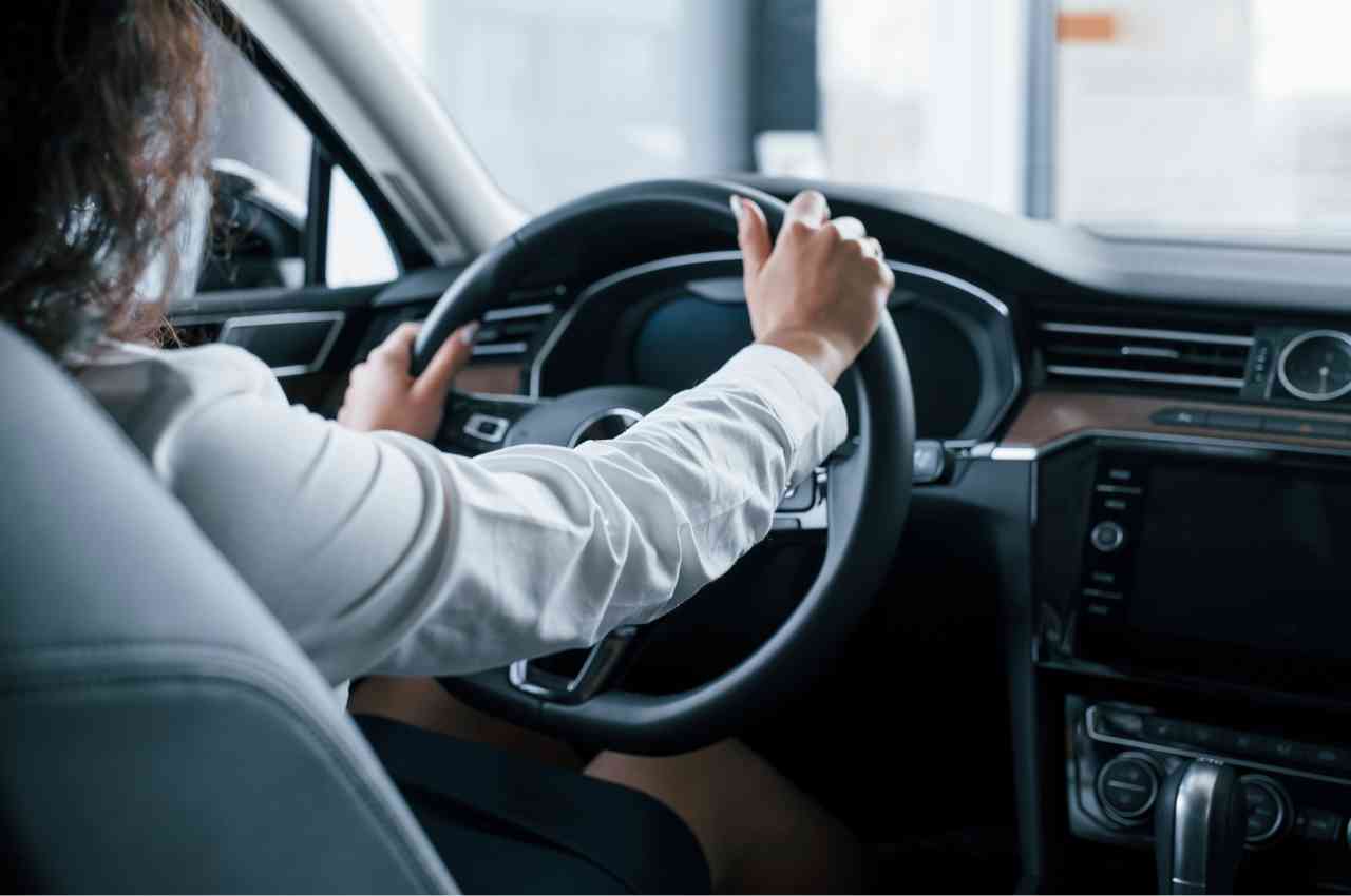 Автомобили из США, Европы и Канады. Принципиальные отличия