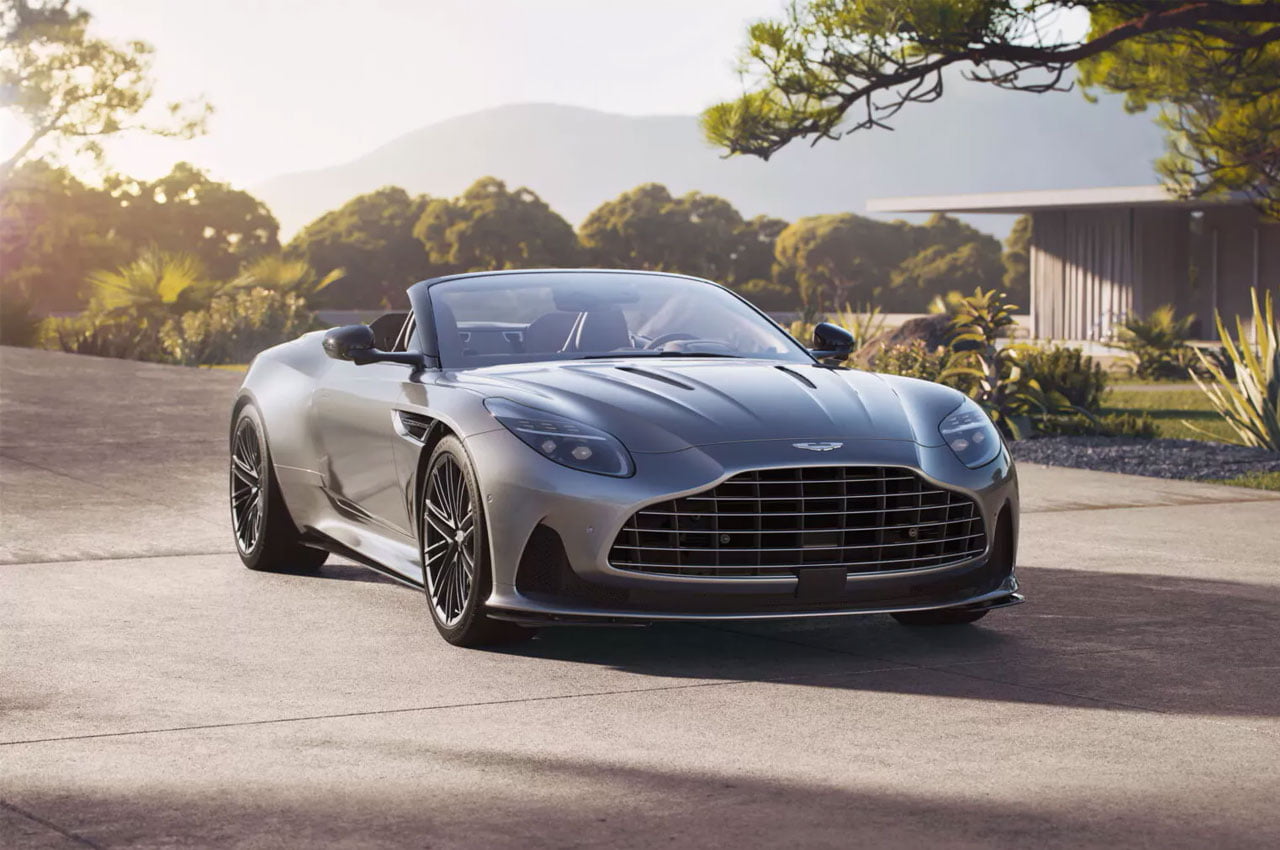 Вышел новый Aston Martin DB12 Volante топлесс, то есть кабриолет на 680-сил