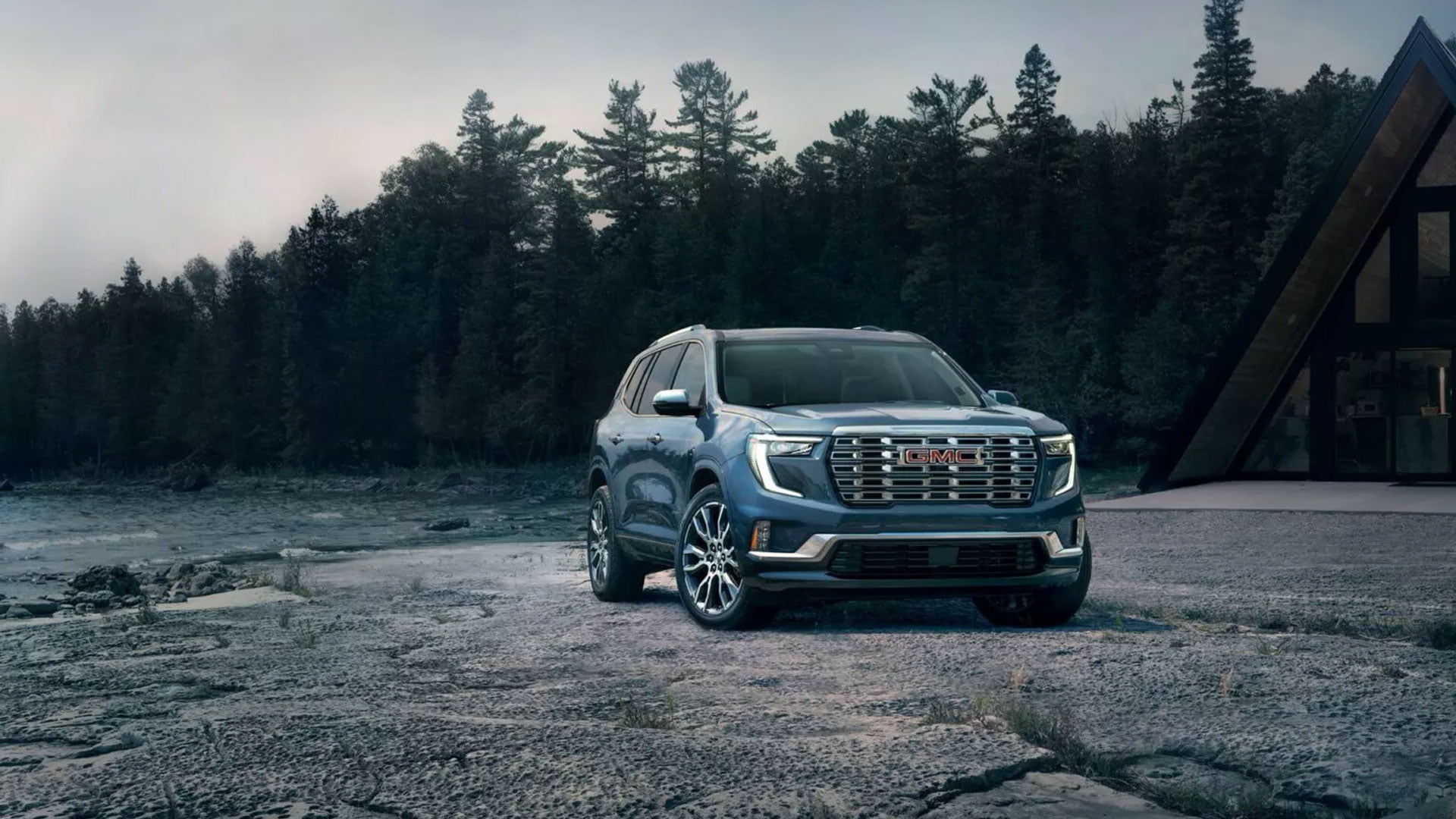 Новый GMC Acadia в рестайлинге 2024 года делает акцент на роскоши
