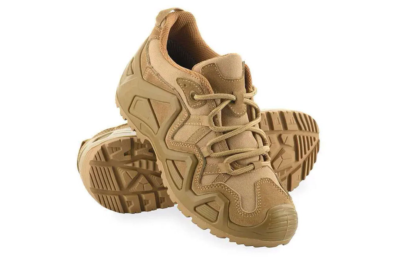 Переваги покупки та носіння тактичних кросівок