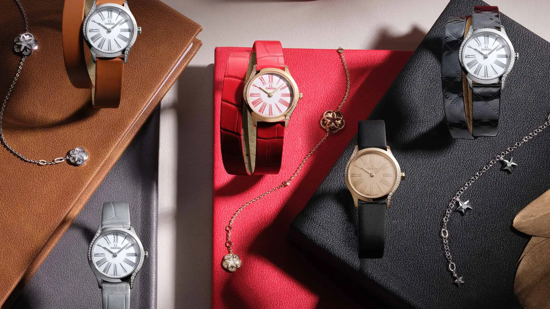 Omega представила ювелірні годинники серії De Ville Mini Trésor у вінтажному стилі