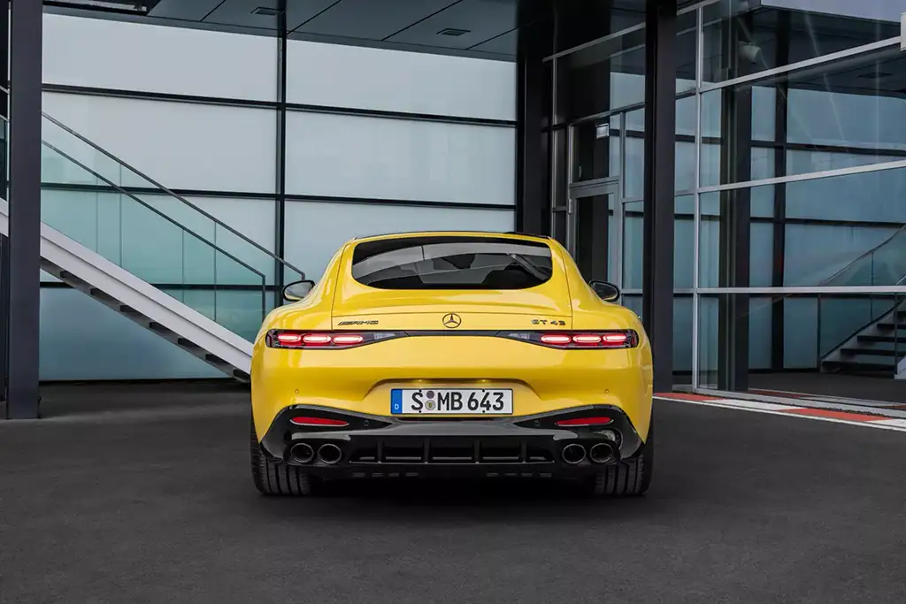 mercedes-amg-gt-43-coupe-20
