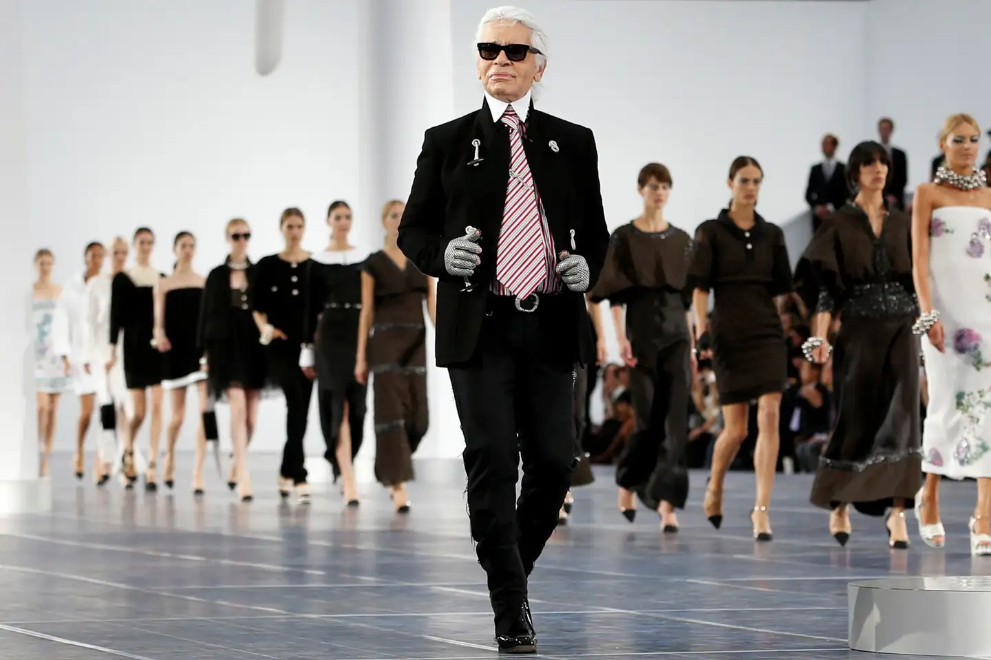 Karl Lagerfeld – сформированный на традициях, созданный для будущего