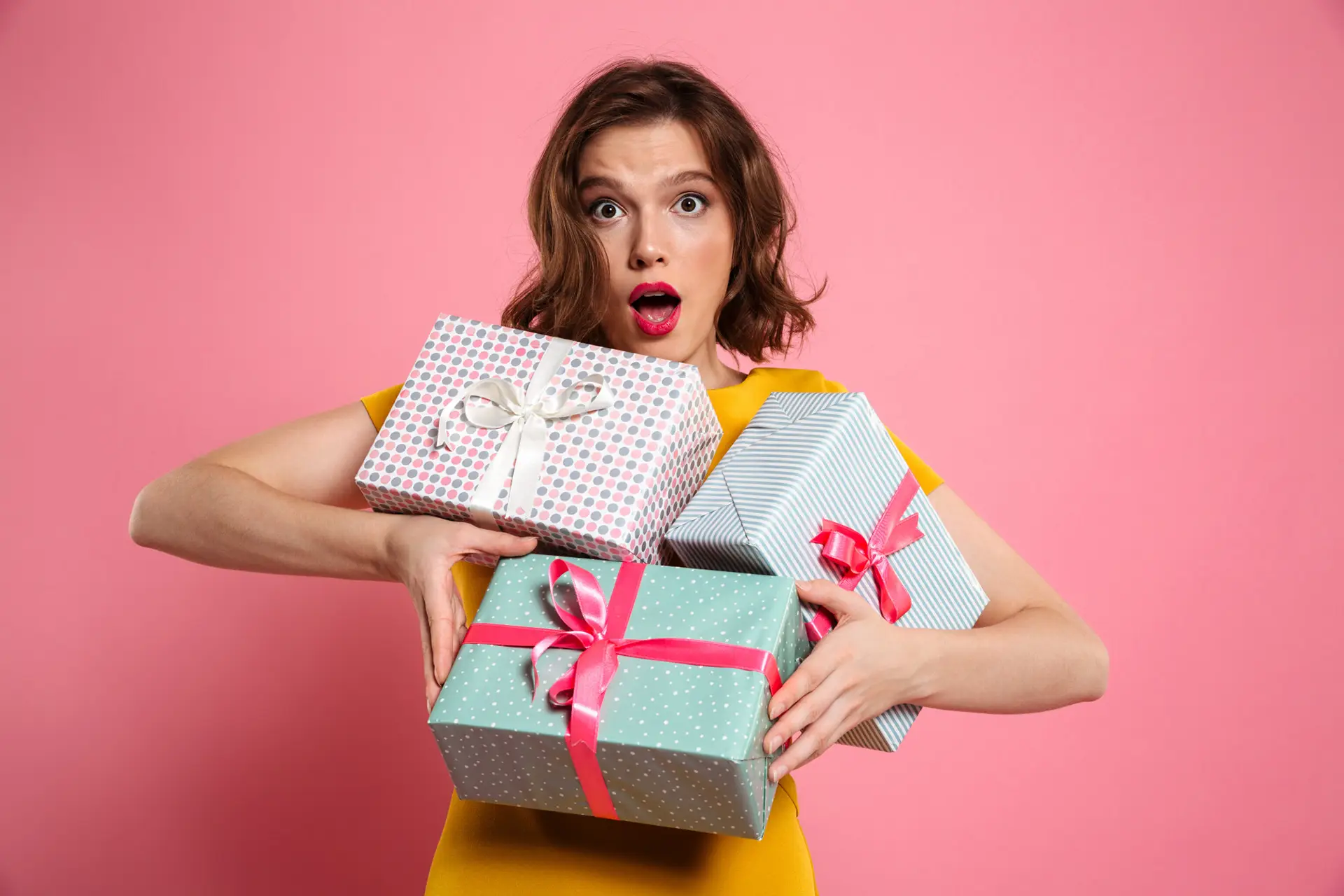 Коробка сюрприз с шариками — эффектный подарок, который запоминается