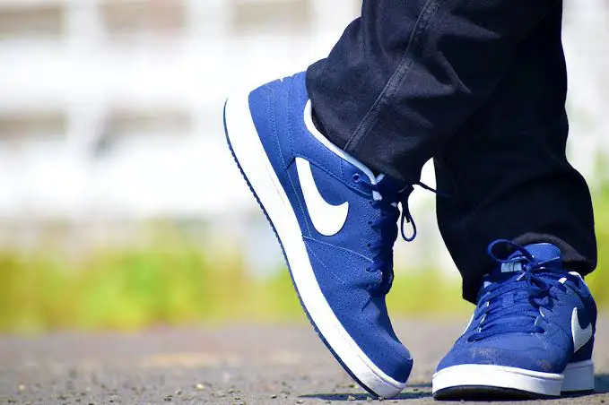 Як вибрати чоловічі кросівки Nike?